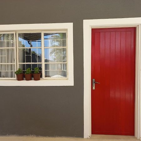 Urban Farm Haus Guesthouse Rundu Exterior foto