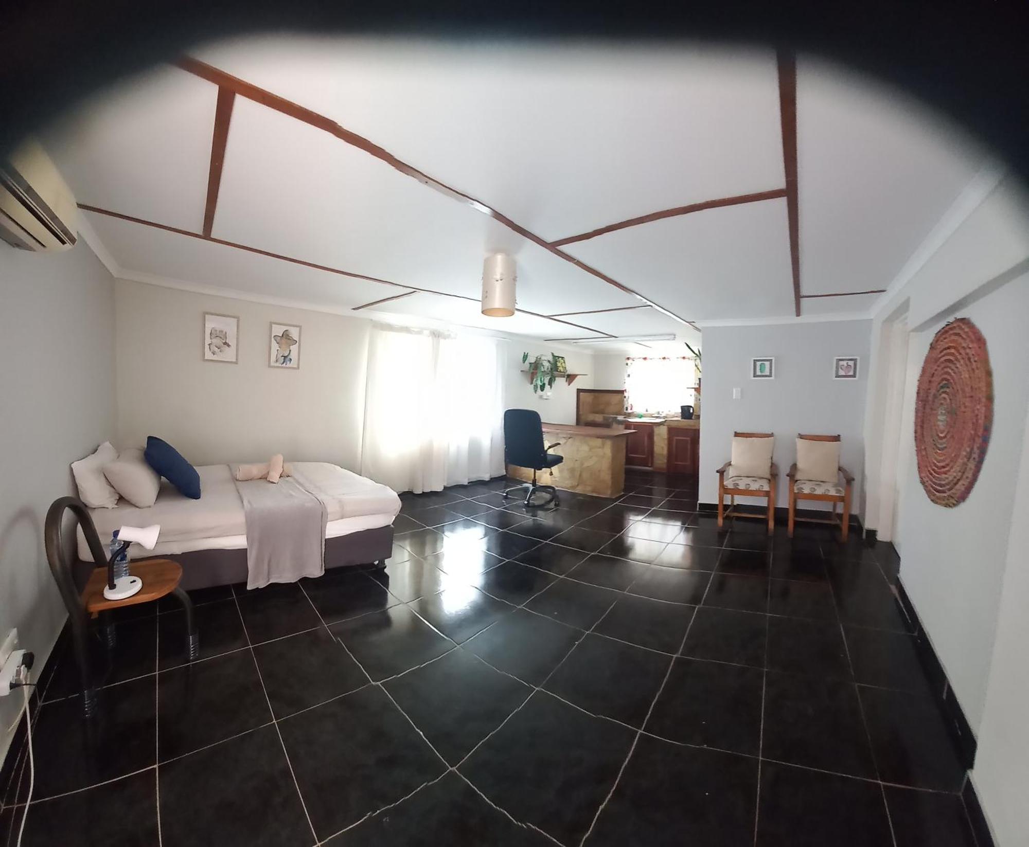 Urban Farm Haus Guesthouse Rundu Cameră foto